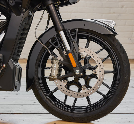 TRACCIÓN SUPREMA. PODER DE FRENADO SUPERIOR.