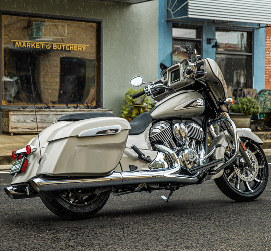 MÁXIMO EQUIPAMIENTO